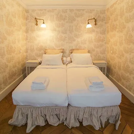 Cherche Apartamento París